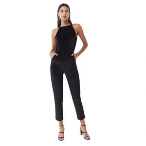 UO Naomi black Velvet jumpsuit medium. Pockets party NWT